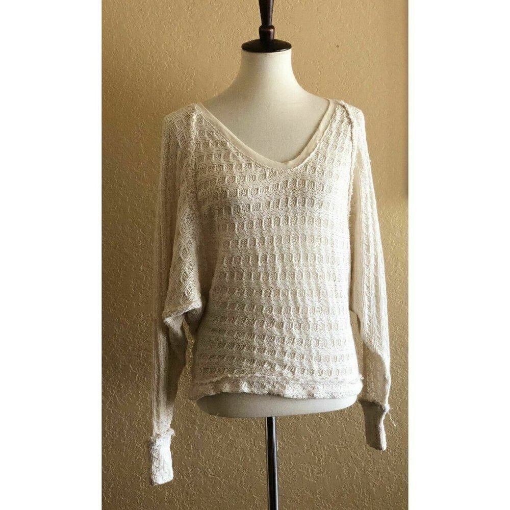 Free people Women's Thien’s Hacci Sweater Top - Picture 5 of 9